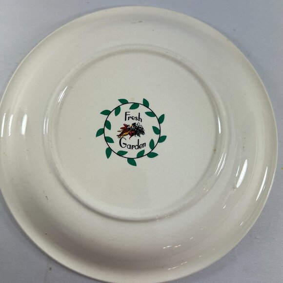 Fresh Garden 10.5" Dinner Plate Peas Red Check Vegetables Stoneware - Picture 2 of 7